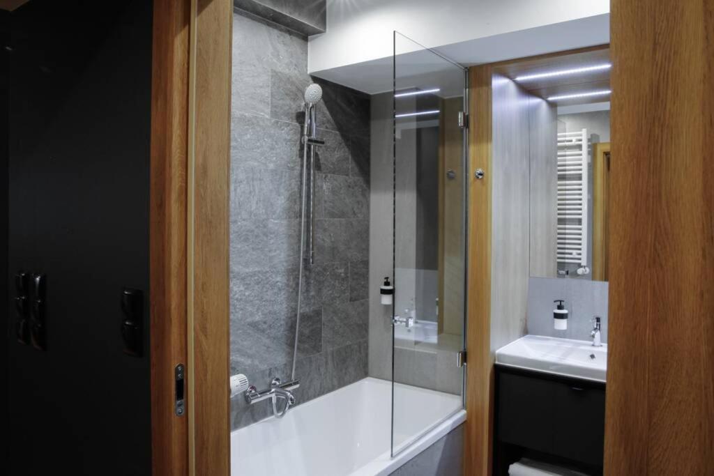 Apartament 4Th Floor لوبلين المظهر الخارجي الصورة