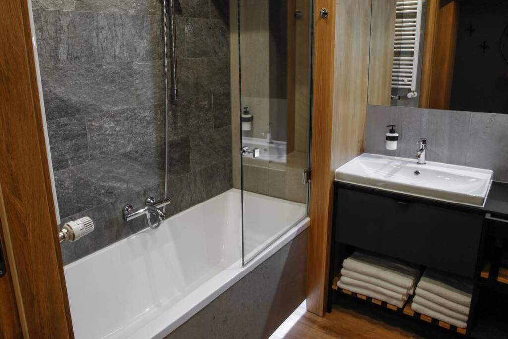 Apartament 4Th Floor لوبلين المظهر الخارجي الصورة